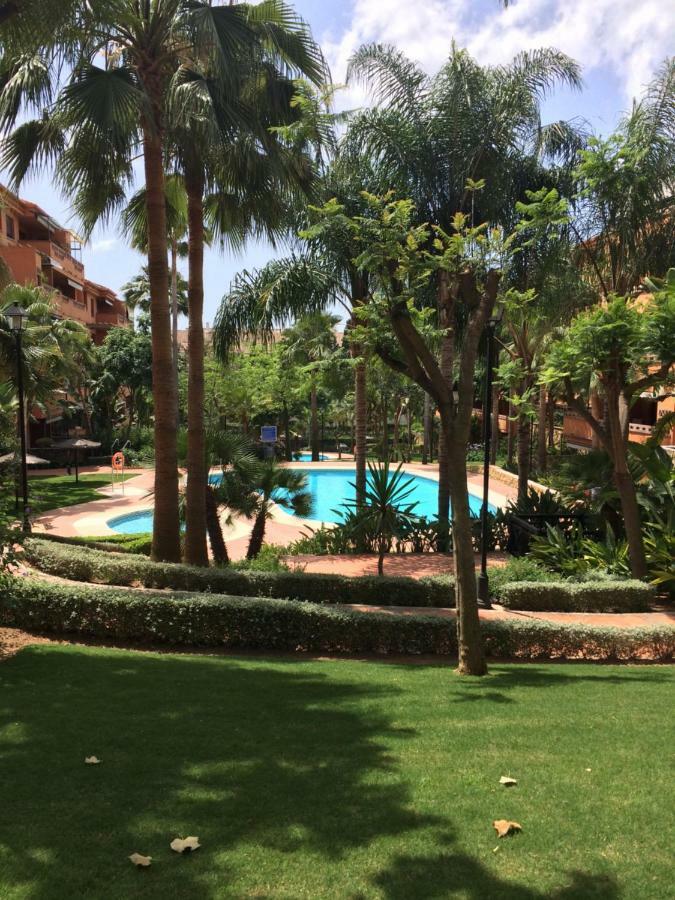 Apartamento Milla De Oro Marbella Luaran gambar