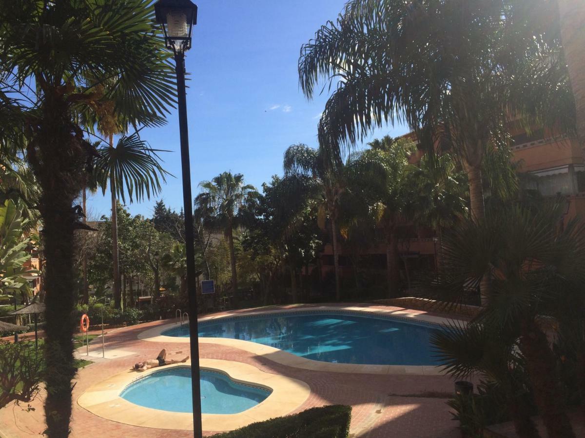 Apartamento Milla De Oro Marbella Luaran gambar